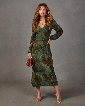 Social Heiress Jersey Floral Velvet Midi Dress