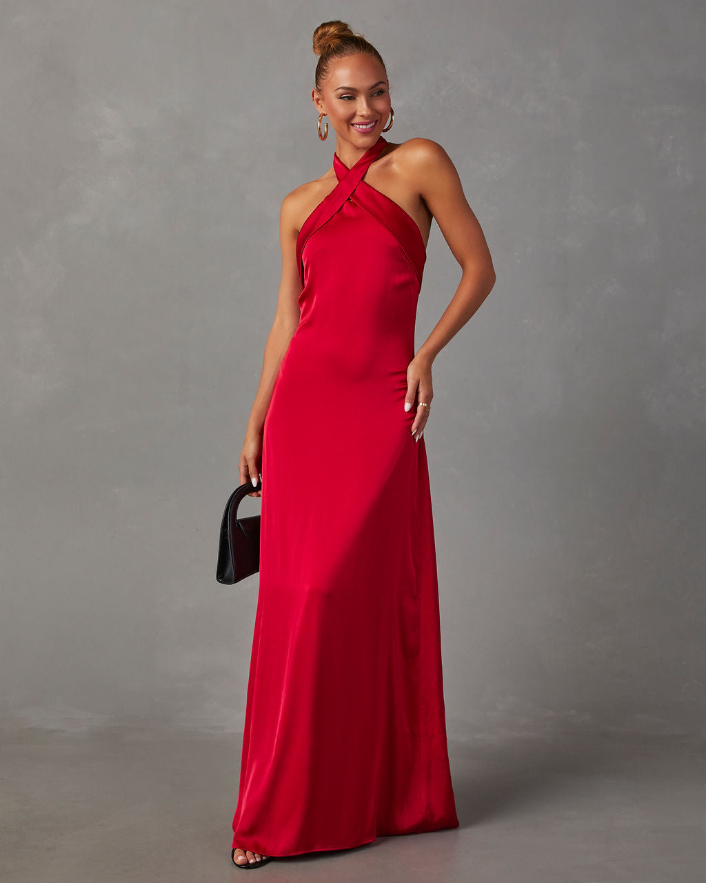 Satin halterneck maxi dress Outlet