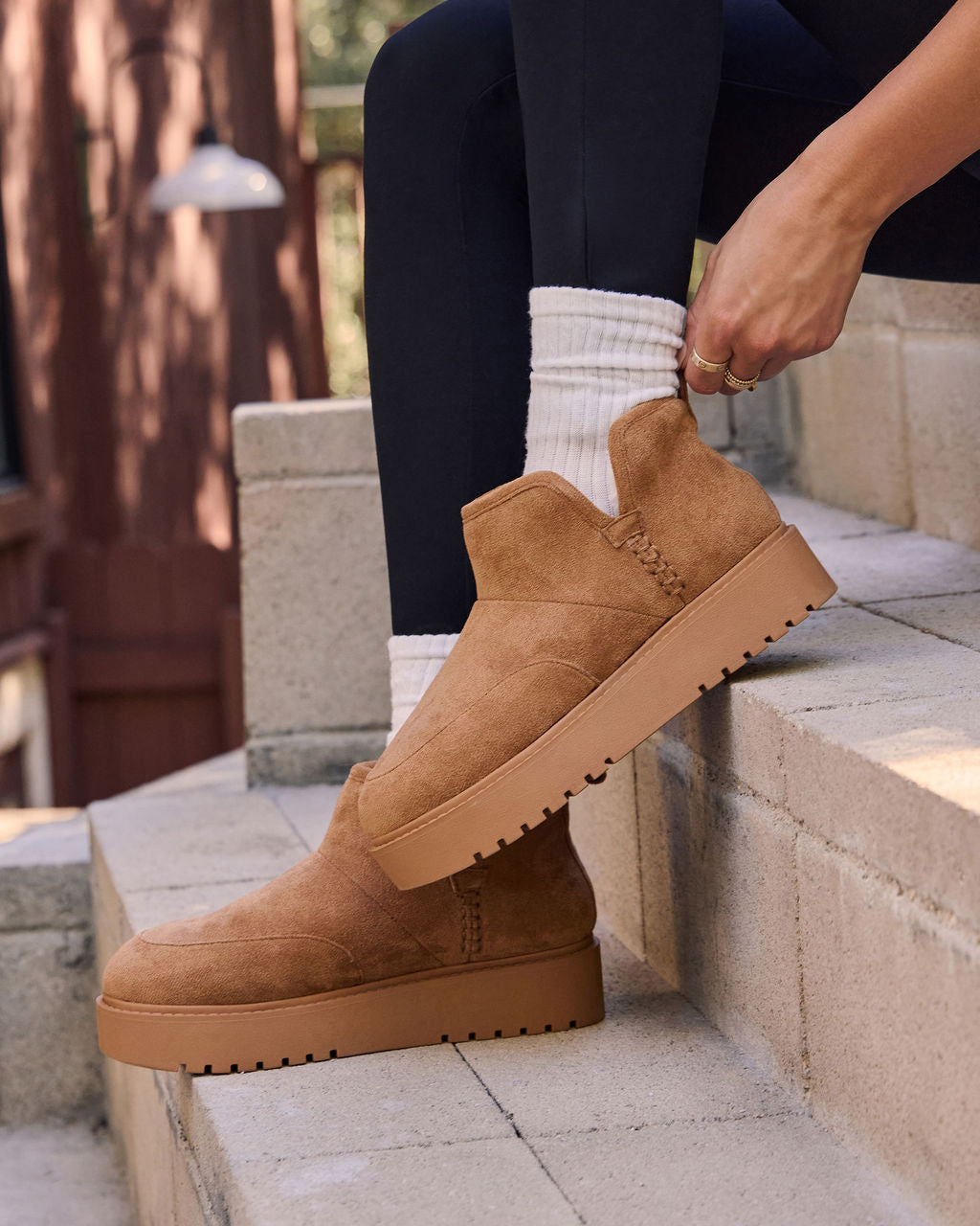 FINAL_04_SHOE_ALPS-CHESTNUT_11