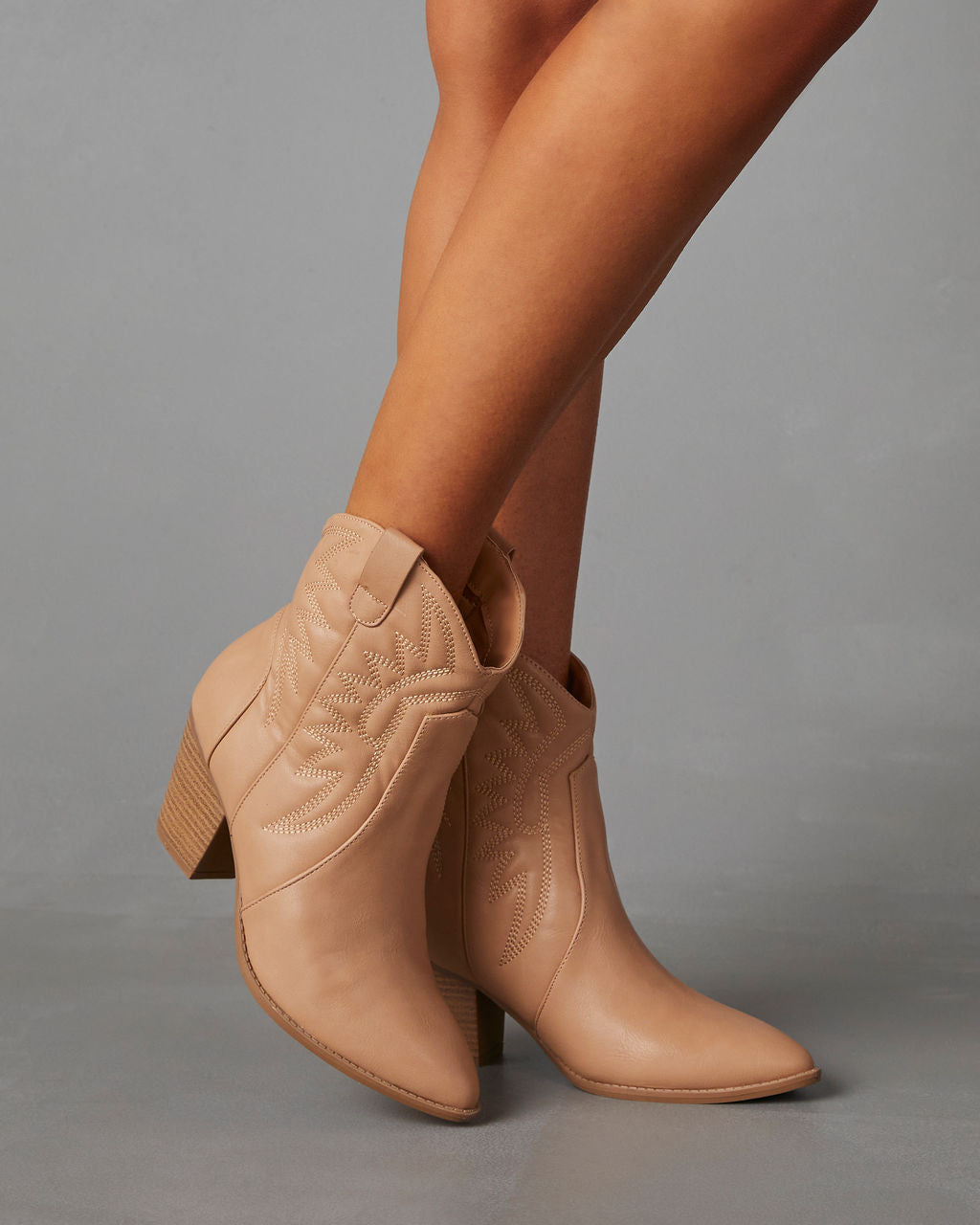 Stylish Bandit Ankle Western Booties – VICI