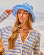 Little Escape Frayed Trim Bucket Hat
