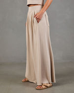 Casual Theory Pleated Mid Rise Pants