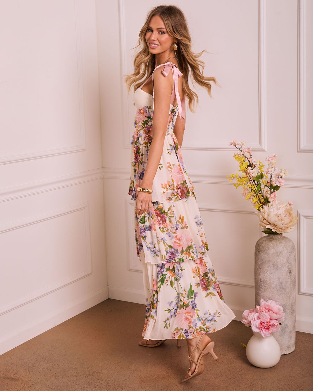 flower detail maxi dress Clear Skies Tiered Floral – VICI evenings out Cosnori Whitening Dress Tone-Up Color:Cream Leather & Black Patent Q2k