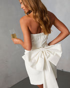White % Attention Getter Strapless Bow Detailed Mini Dress-1