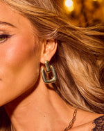 Lolah Geometric Chain Link Drop Earrings