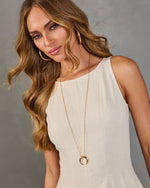 Luna De Verano Crescent Pendant Necklace