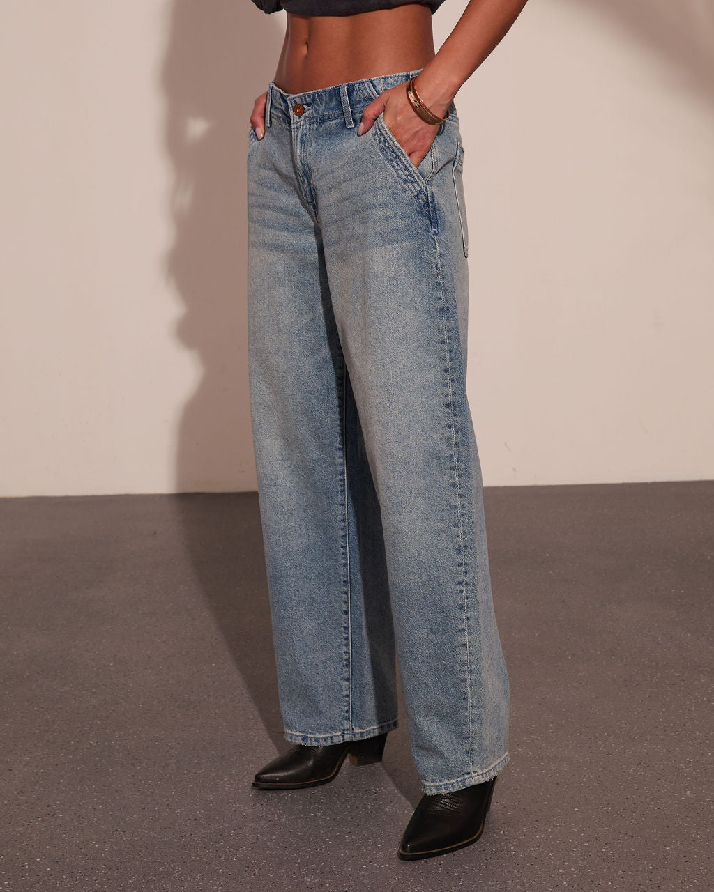 Emrie Rigid Mid Rise Barrel Leg Jeans – VICI