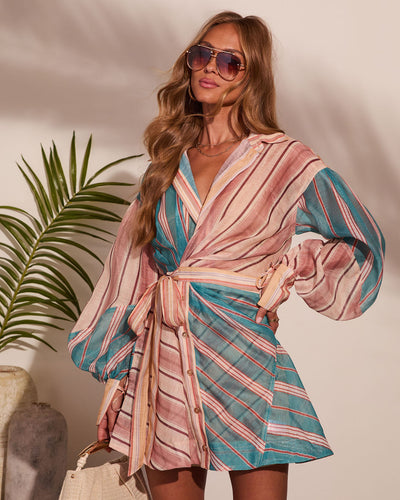 color block shirt dress The design of the round neck shows the neck line generously Blakely Color-Block Gingham Midi Dress