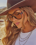 Quiet Confidence Aviator Sunglasses