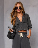 Easy Mode Crop Front Pocket Top