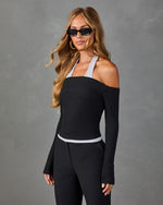 Side Glance Contrast Layered Top