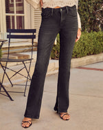 Model Off Duty Super Stretch Mid Rise Straight Leg Jeans