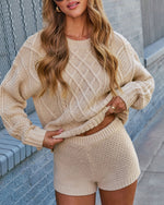 Gentle Thread Knit High Rise Shorts