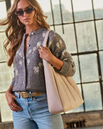 Oatmeal % Savangie Pleated Leather Tote Bag-1