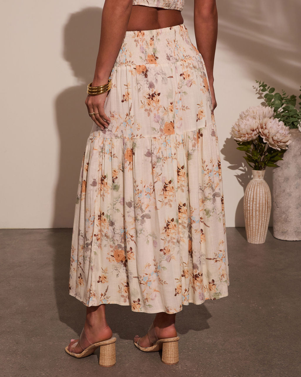 Sightseer Tiered Floral Maxi Skirt – VICI, image size:1024x1280