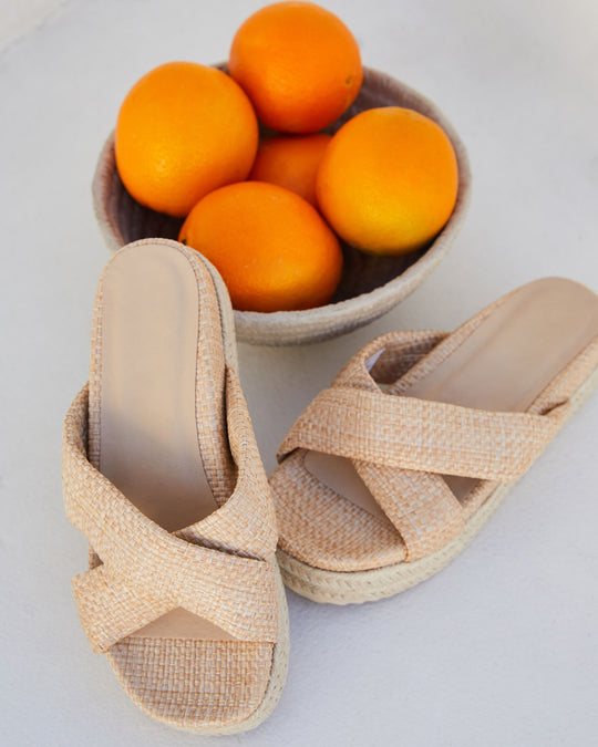 Resort Straw Crisscross Platform Sandals