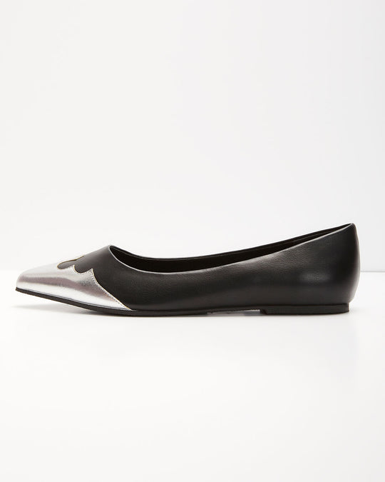 Smooth Stepper Metallic Pointed Flats