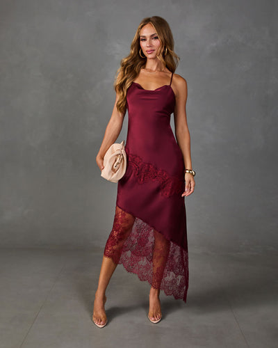 satin lace midi dress Dusky Romance Trim Slip – VICI Rozmiar:S swatches-makaia-balconette-mini-dress Ariarne Puff Sleeve Cut-Out Designed in a graceful