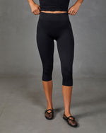 Active Agenda Seamless High Rise Capri Leggings